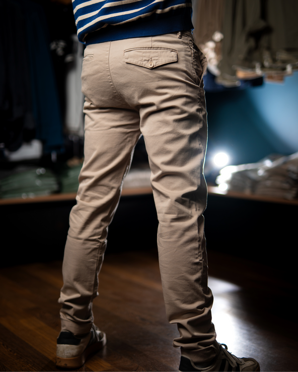 Chino Dave écru homme - vue de dos - style décontracté premium 1971