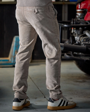 Arturo Cord Chino Taupe
