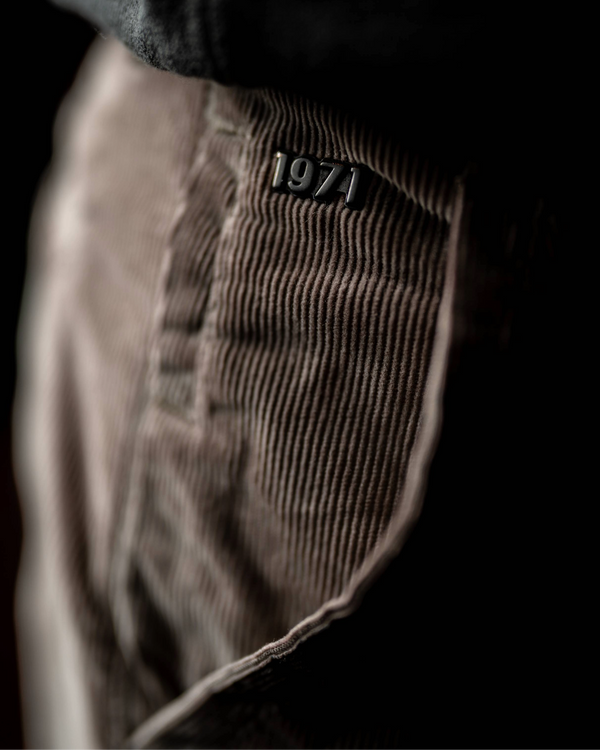 Arturo Cord Chino Taupe