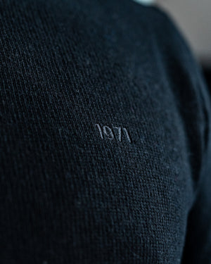 Détail col roulé pull Bary noir cachemire premium