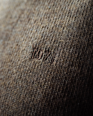 Pull Bary kaki chiné porté style vintage authentique