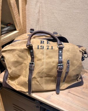 The Weekend Bag Hugo