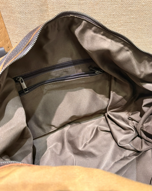 The Weekend Bag Hugo