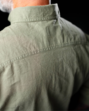 Chemise Keith laurier portée style heritage années 70