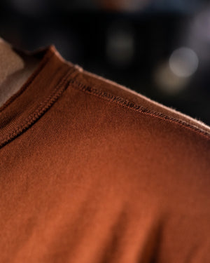 Vue latérale t-shirt Lewis cayenne coton bio portugais