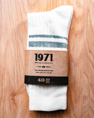 Détail chaussettes Serge écru qualité premium confort