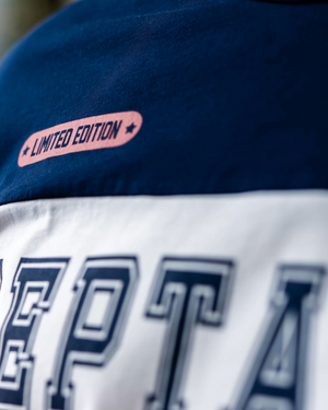 T-shirt Stan porté look casual vintage authentique