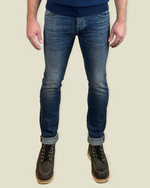 Vue latérale jean Richy Dirty Blue coupe tapered vintage
